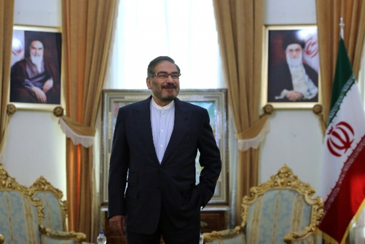 علی شمخانی مشاور سیاسی مقام معظم رهبری در بیمارستان تحت عمل جراحی قرار گرفت.