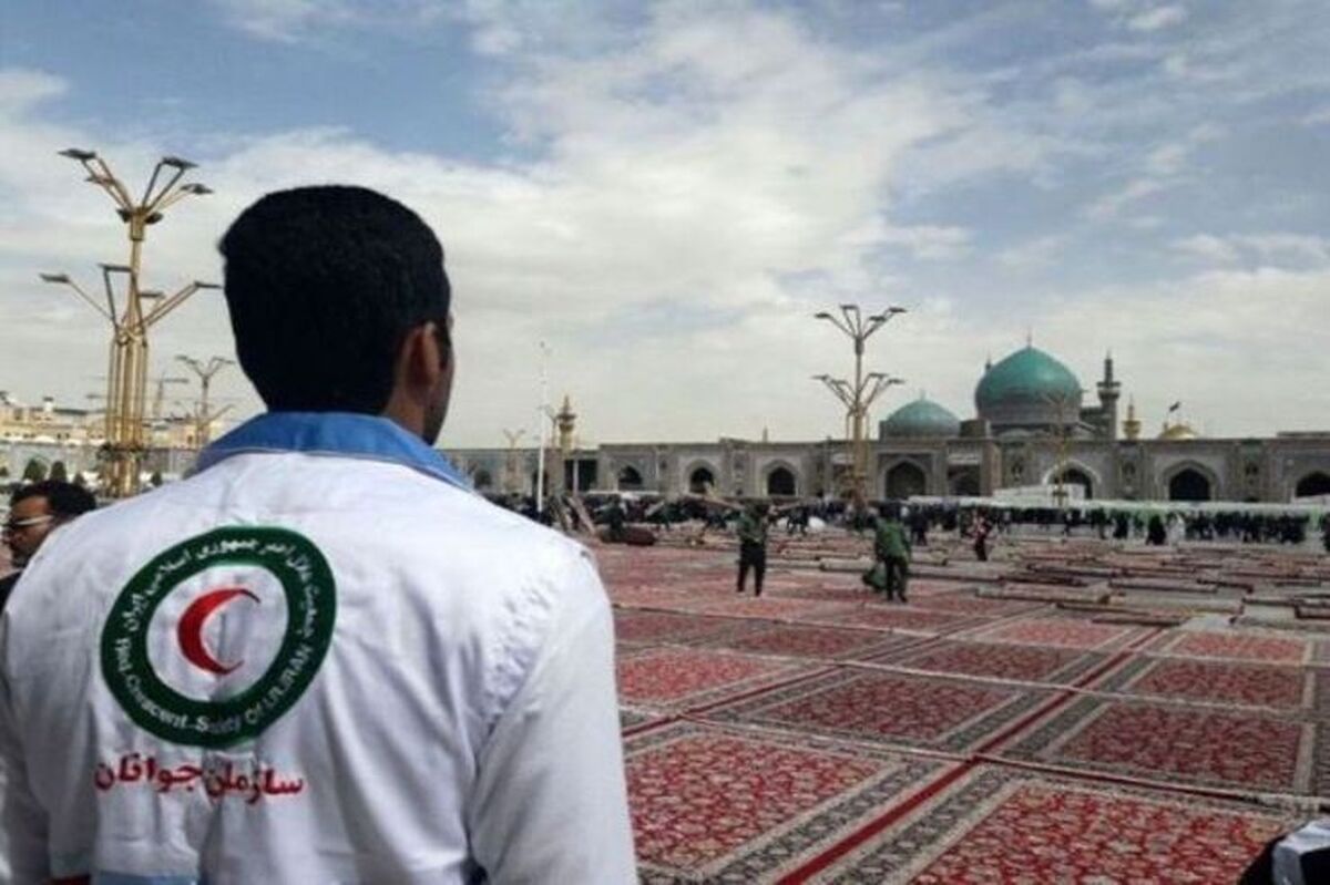 مدیر عامل جمعیت هلال احمر استان خراسان رضوی گفت: ۳۰۰ نیروی هلال احمر پوشش مراسم سال تحویل را در بامداد روز چهارشنبه در حرم رضوی را بر عهده دارند.