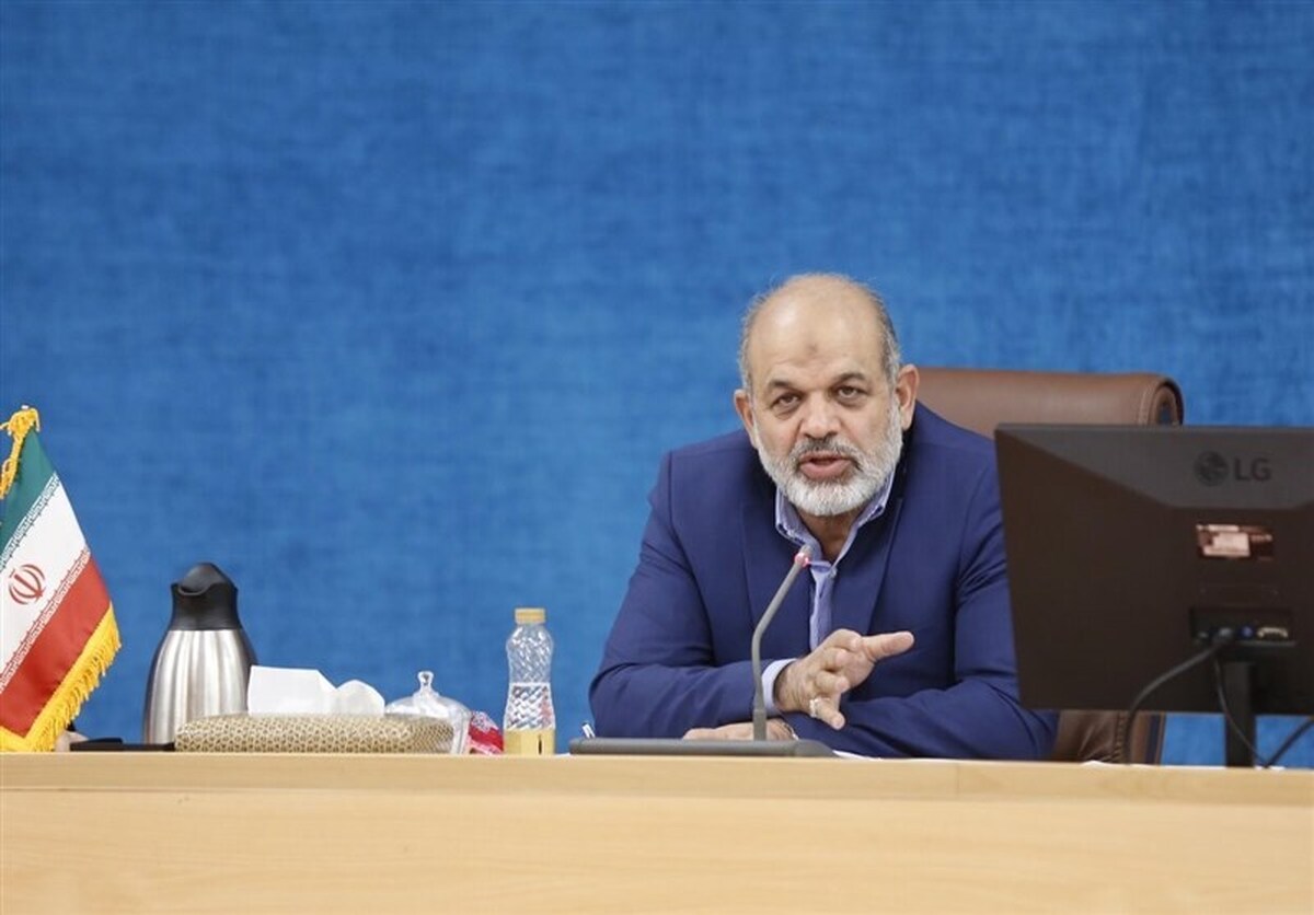 وزیر کشور گفت: رقم جریمه‌های فعلی قطعاً بازدارنده نیست، جریمه باید بازدارندگی داشته باشد در سال آینده تلاش داریم تا تشویق و تنبیه و همچنین افزایش جرایم رانندگی را اعمال کنیم.