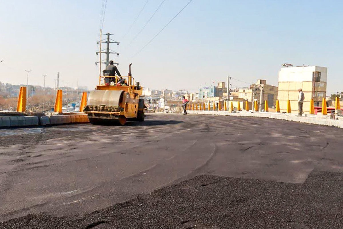 مدیرعامل سازمان عمران شهرداری مشهد گفت: ساخت دوربرگردان شهید میرزایی در مراحل پایانی است و این پل در نیمه اول اسفند‌ماه آماده بهره‌برداری خواهد شد.