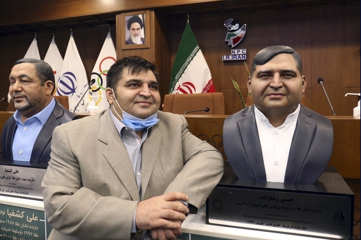قهرمان پیشثین وزنه‌برداری المپیک و جهان به علت عوارض ناشی از بیماری دیابت در بیمارستان مشغول درمان است.
