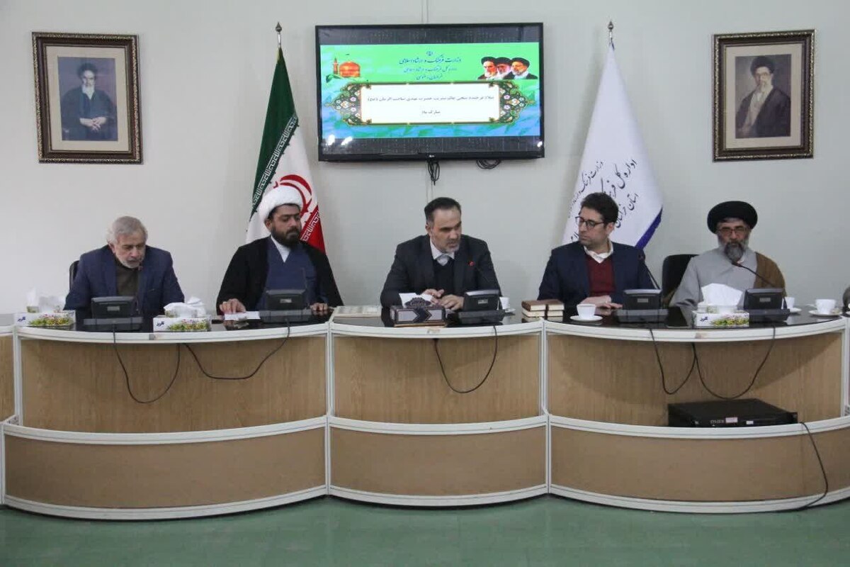 نشست تخصصی ستاد برگزاری دومین جشنواره ملی «قصه گویی تبیین» با حضور منیری، مدیر کل دفتر تبلیغ و ترویج امور قرآن و عترت وزارت فرهنگ و ارشاد اسلامی، در مشهد برگزار شد.