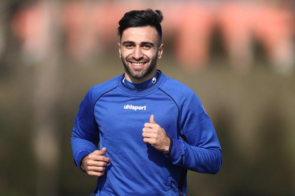 سرانجام ارسلان مطهری تیم جدید خود را انتخاب کرد و به تراکتور تبریز ملحق شد.