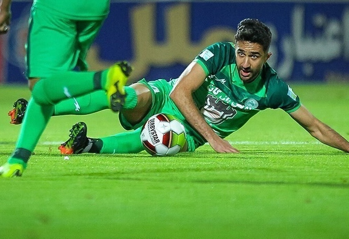 باشگاه ذوب‌آهن مجوز جدایی مهاجمش را برای رفتن به پرسپولیس صادر نکرد.