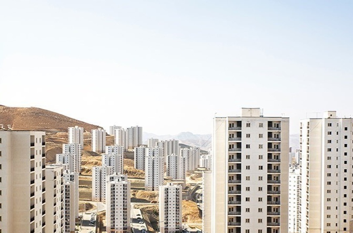 رئیس صندوق ذخیره فرهنگیان از تشکیل قرارگاه ویژه تامین مسکن در صندوق ذخیره فرهنگیان خبر داد.