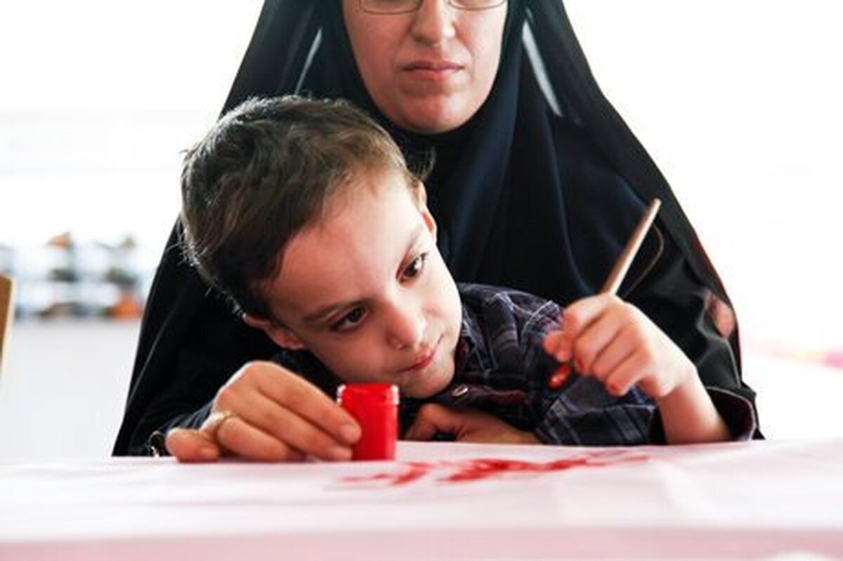 با کوشش‌های مجتمع شوق زندگی دادگستری خراسان رضوی، ۹ کودک دارای معلولیت از اصفهان به خانواده‌هایی از مشهد سپرده شدند.