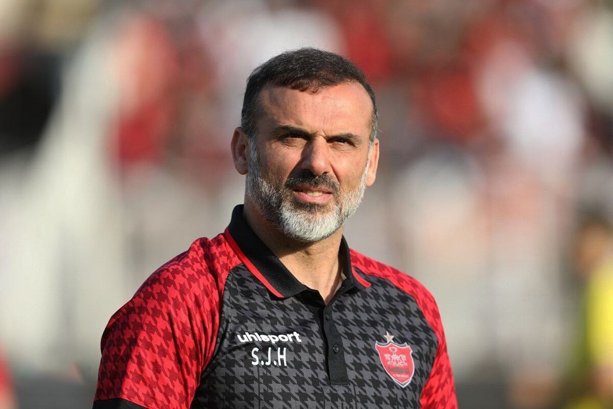 مشکلات مربی تیم پرسپولیس هنوز حل نشده است.