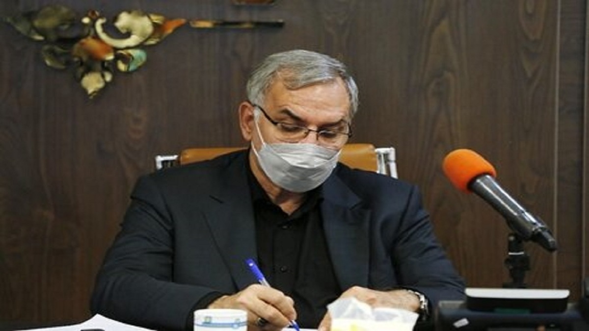 وزیر بهداشت گفت: تعرفه‌های پزشکی که در شورای عالی بیمه سلامت مصوب شده بود، بیشتر از مقداری بود که به تصویب هیأت دولت رسید.