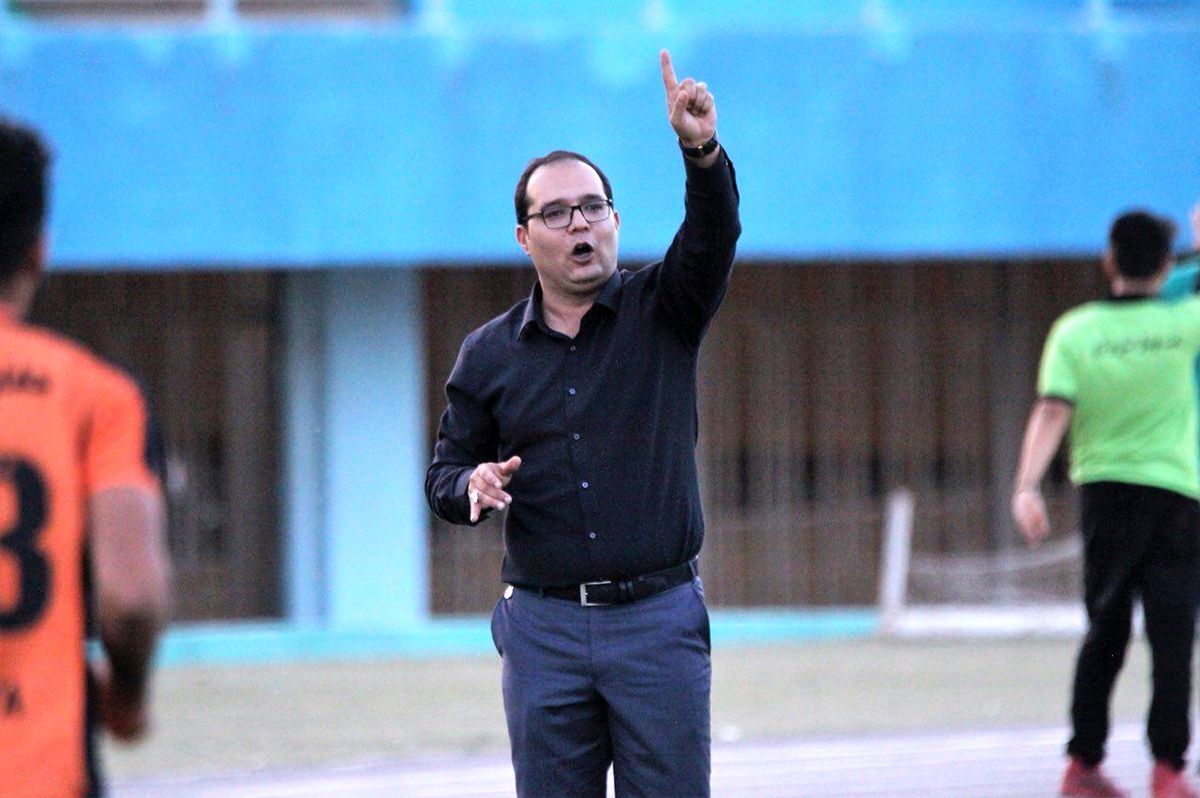 سرمربی مس رفسنجان به زودی قراردادش را تمدید خواهد کرد.