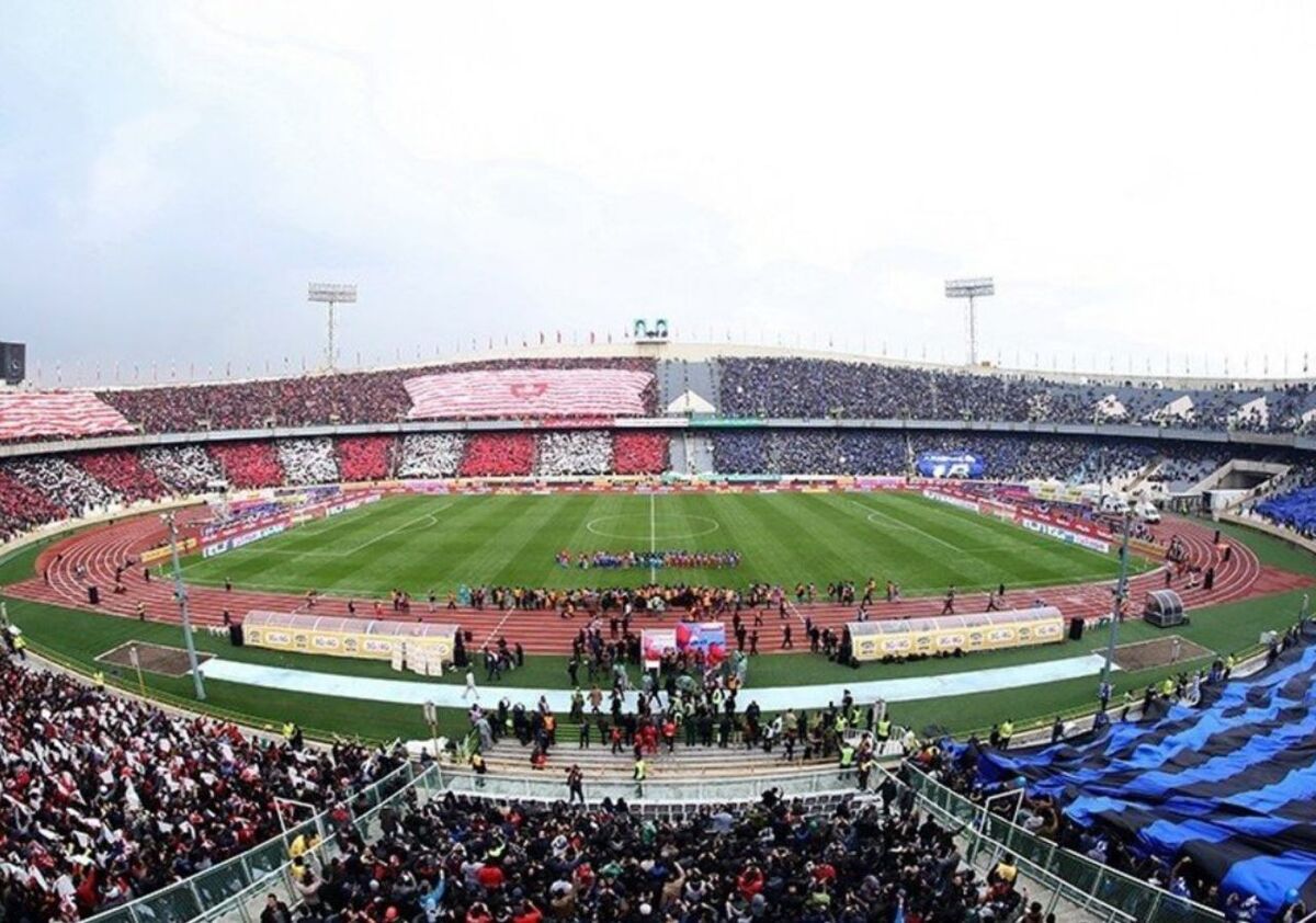 تمام بلیت‌های صدمین دربی شهر تهران بین استقلال و پرسپولیس فروخته شدند.
