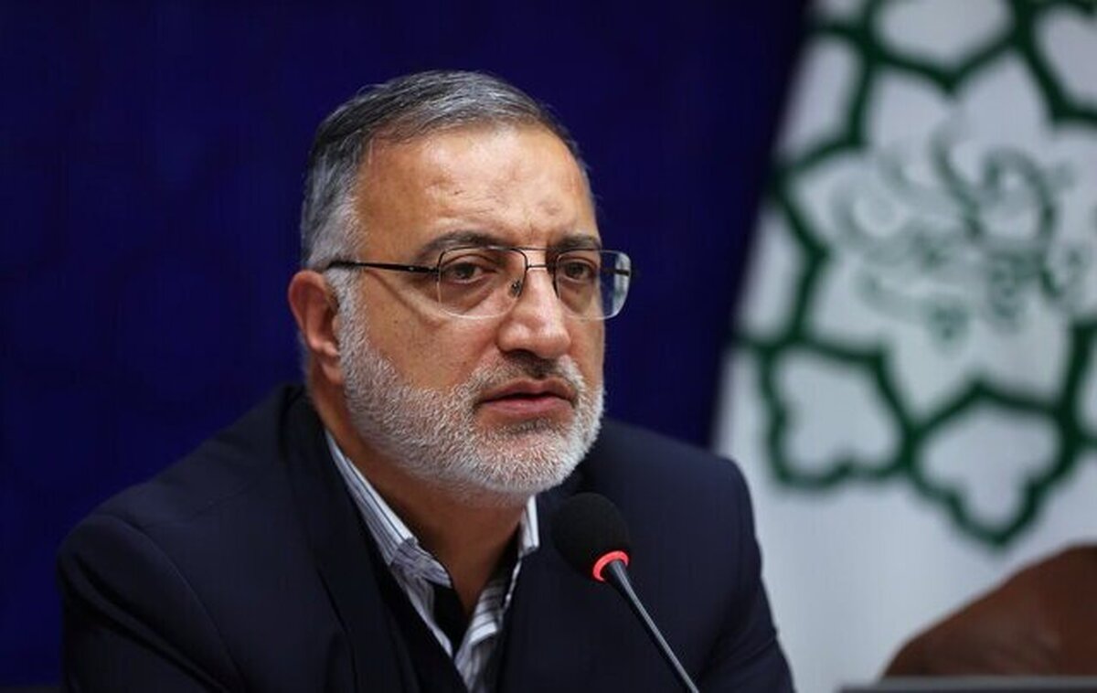 شهردار تهران دومین نشست خبری خود را برگزار و به تشریح عملکرد ۲۰ ماهه شهرداری تهران پرداخت.
