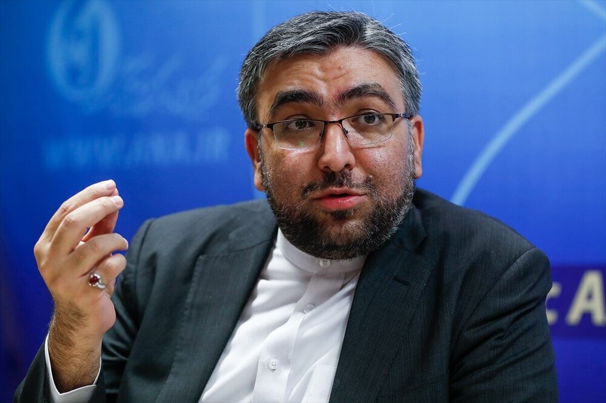 سخنگوی کمیسیون امنیت ملی مجلس با بیان اینکه تهران در سیاست خارجی دست بسته نیست، گفت: برجام موضوع محوری مورد پیگیری سیاست خارجی ایران نیست و گام‌های موثری برای مقابله با هر اقدام موثری می‌توانیم برداریم.