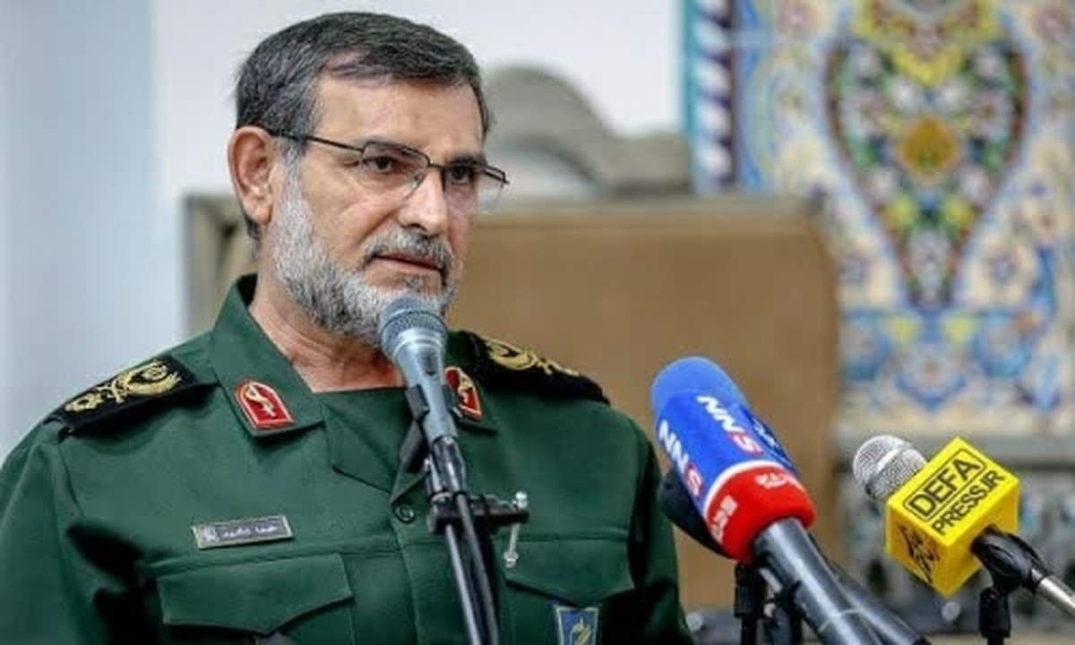 فرمانده نیروی دریایی سپاه با اشاره به گرامیداشت «روز ملی خلیج فارس»، گفت: حضور نامشروع آمریکای متجاوز در این منطقه، استمرار ثبات امنیت خلیج‌فارس را به خطر انداخته و باید هرچه زودتر این منطقه را ترک کند.