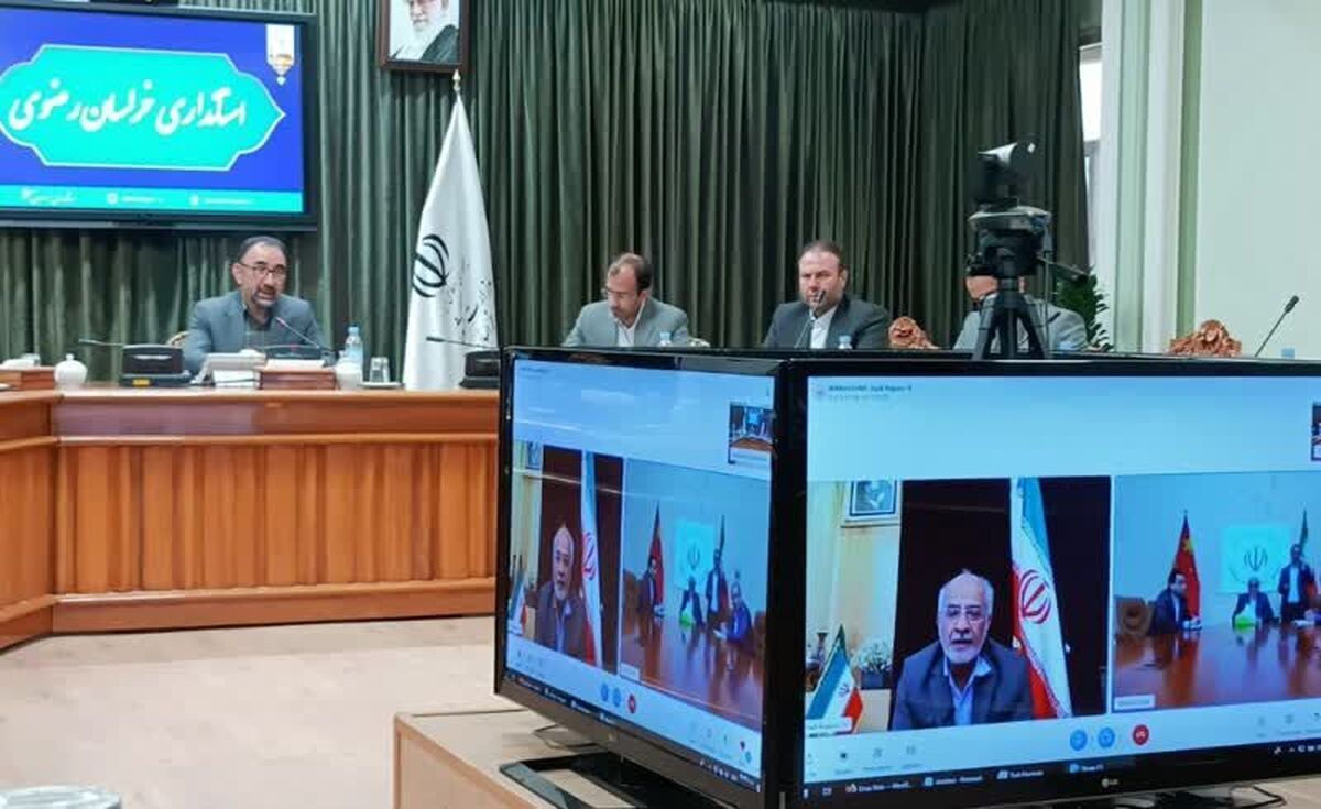 استاندار خراسان رضوی گفت: هم‌اکنون مقدمات عملیات اجرایی قطار سریع السیر تهران - مشهد فراهم شده و در شُرف عقد قرارداد با کشور چین است.