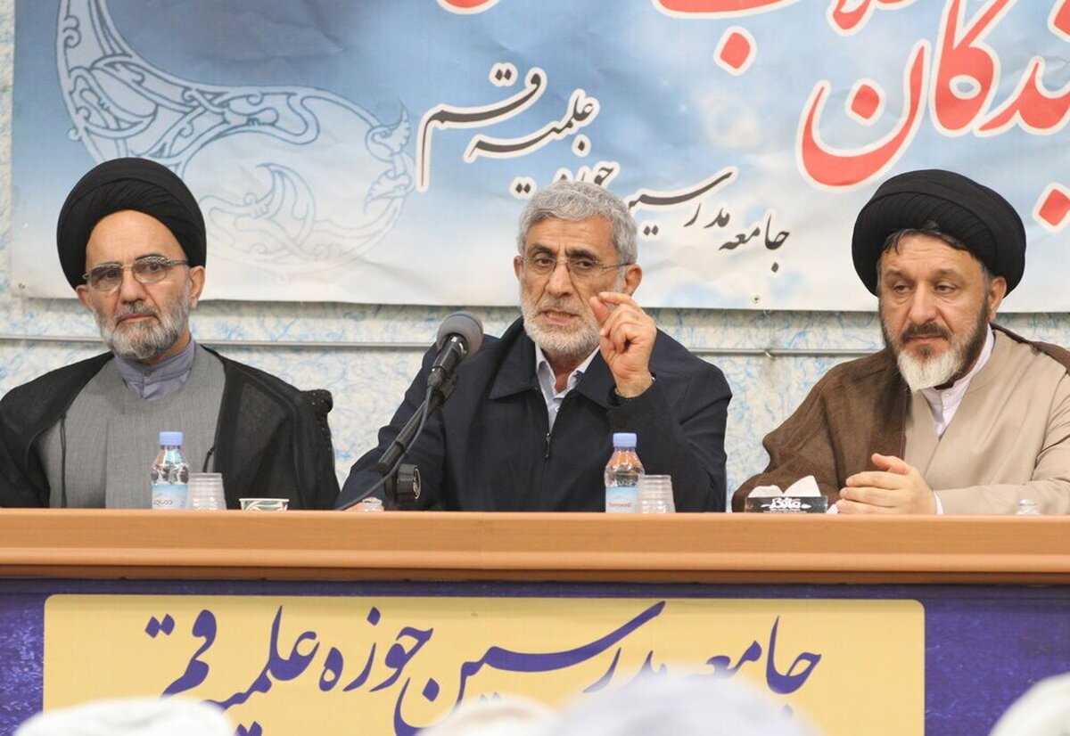 فرمانده نیروی قدس سپاه پاسداران با بیان اینکه پیش‌بینی ۲۵ ساله رهبر معظم انقلاب درخصوص نابودی رژیم کودک‌کش صهیونیستی بر زمین نخواهد ماند، گفت: اسرائیل در حال حاضر به نقطه‌ای از ذلت رسیده که دور تا دور خود را سیم و رادار قرار داده تا کسی وارد حریم او نشود.