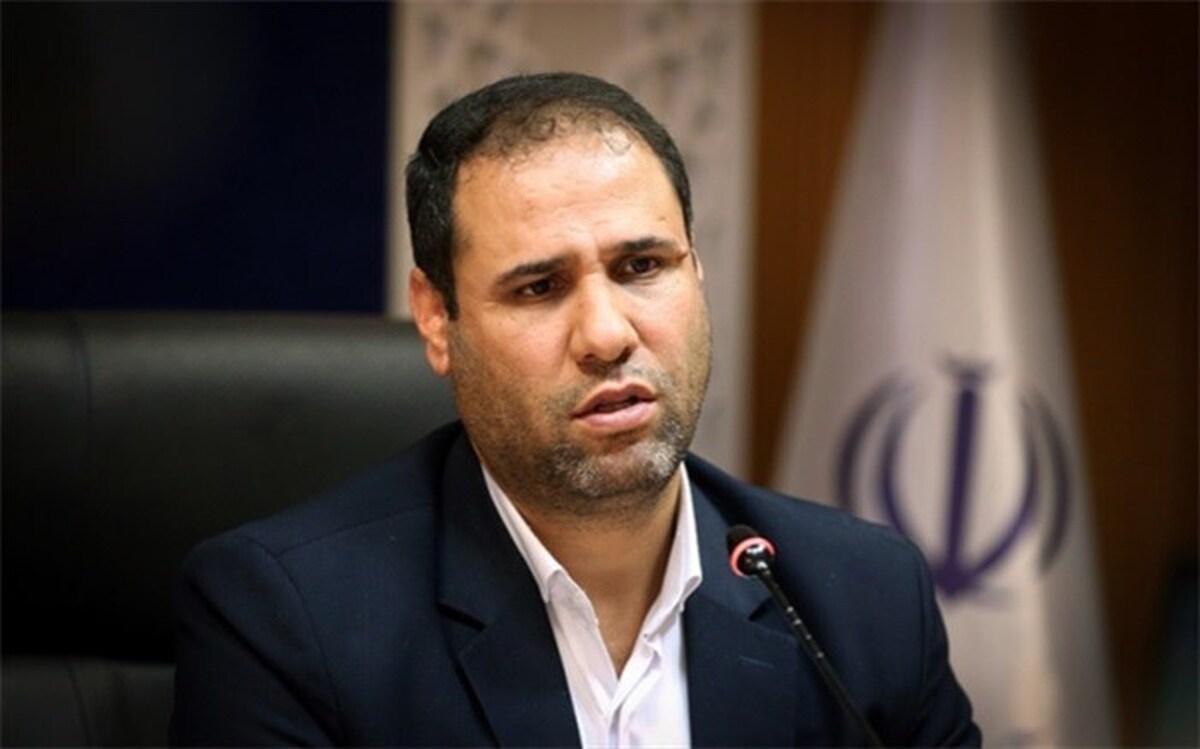سرپرست وزارت آموزش و پرورش با اشاره به انتشار خبری مبنی بر عدم پرداخت حقوق تعدادی از معلمان جدیدالورود از مهر سال پیش تاکنون گفت: برخی از این معلمان خرید خدمت بودند. در حال حاضر 6 ماه از حقوق تعدادی از این معلمان در استان سیستان و بلوچستان و چند استان دیگر پرداخت شده است.