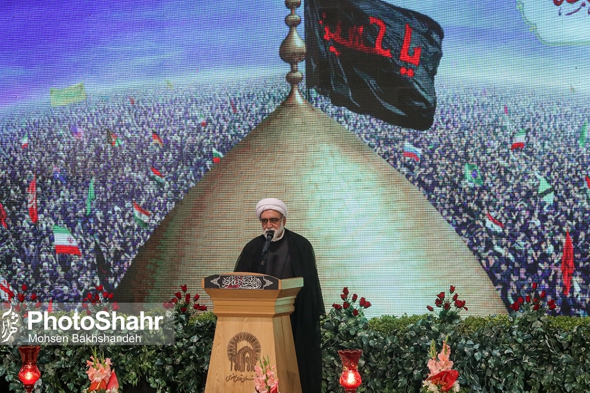 تولیت آستان قدس رضوی گفت: جوانانی که گرفتار ناهنجاری‌های اجتماعی شدند، فرزندان اسلام هستند و ما نمی‌توانیم در برابر آن‌ها بی‌اعتنا باشیم؛ ما در برابر این جوانان وظیفه داریم.