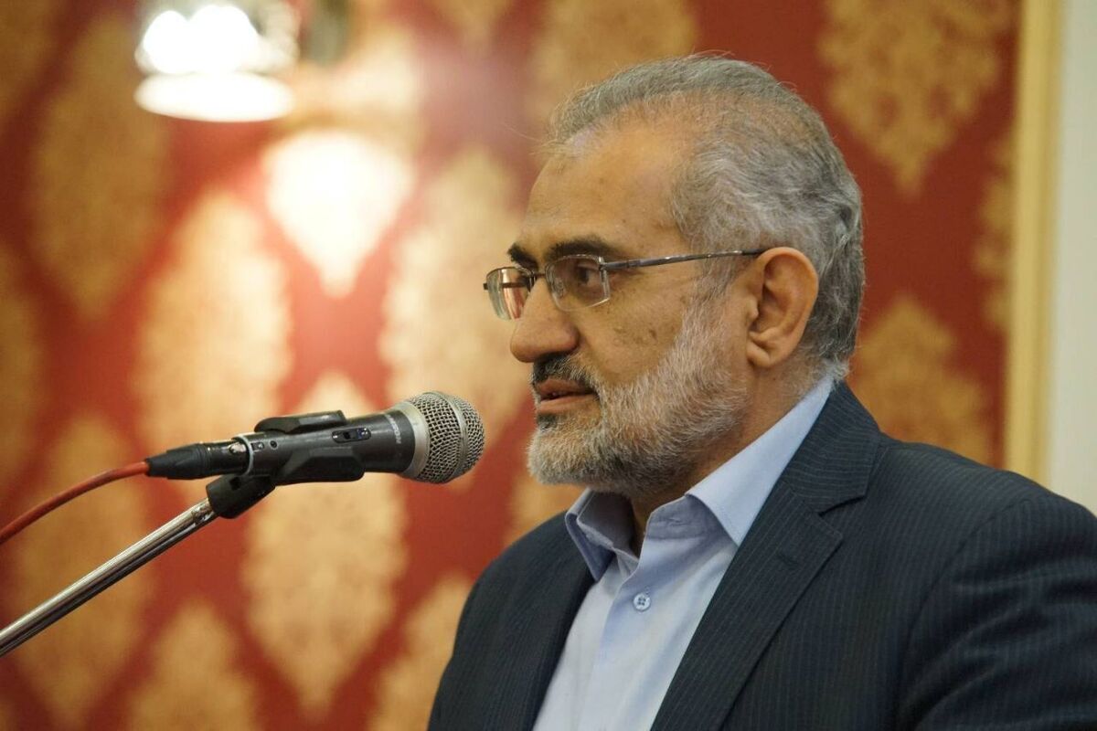 معاون پارلمانی رئیس‌‎جمهور اعلام کرد: لایحه دوفوریتی تشکیل وزارت بازرگانی در جلسه علنی روز سه‌شنبه مجلس شورای اسلامی بررسی می‌شود.