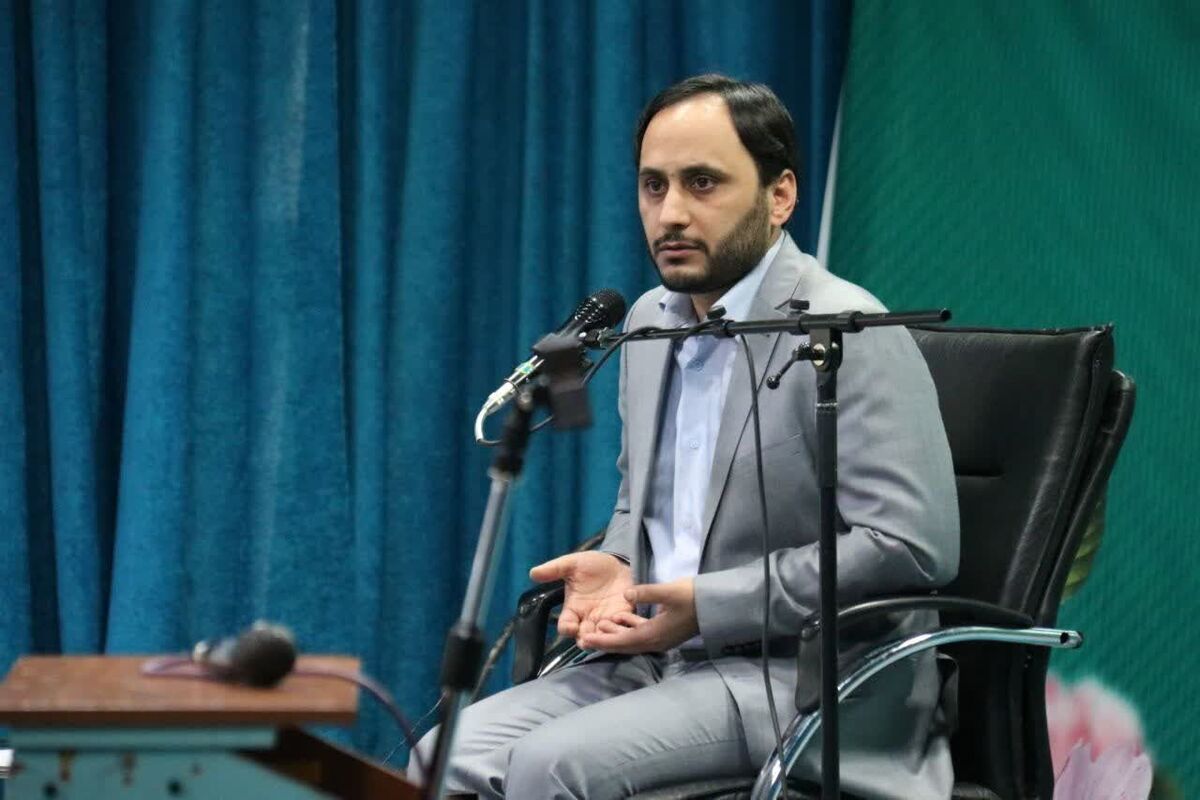 سخنگوی دولت با اشاره به اینکه دولت در راستای ارائه فضای گفت وگو محور توجه ویژه دارد، گفت: راه‌اندازی خانه‌های گفت وگوی آزاد در دانشگاه‌ها به همه این مراکز ابلاغ شده است.