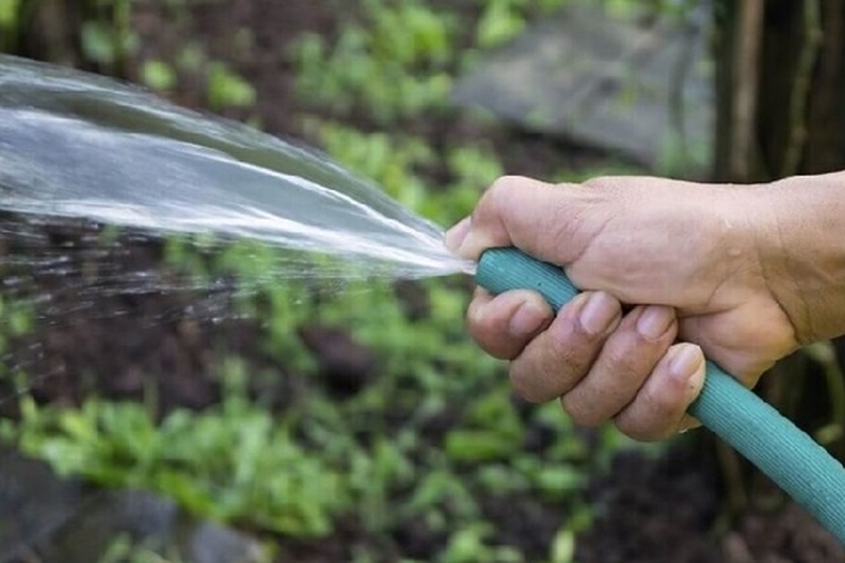 ۴۳ هزار مشترک پرمصرف در استان تهران از ابتدای مهرماه سال گذشته بی‌آب شدند.