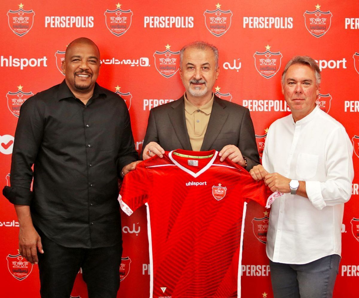 باشگاه پرسپولیس برای پرداخت بخشی از مطالبات بازیکنان و مربیان خود باز هم قرض کرد!