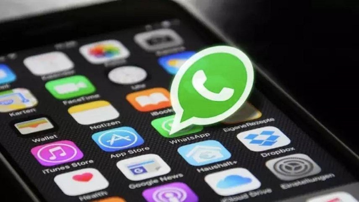 گوگل هنگام استفاده از واتساپ، نقصی در میکروفون کشف کرد.