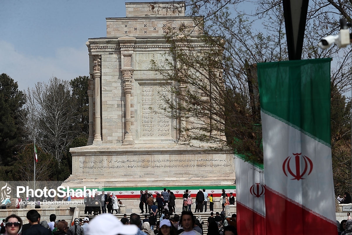 مدیرعامل سازمان اتوبوس‌رانی شهرداری مشهد، از سرویس‌دهی ویژه ناوگان اتوبوس‌رانی به آرامگاه فردوسی خبر داد.