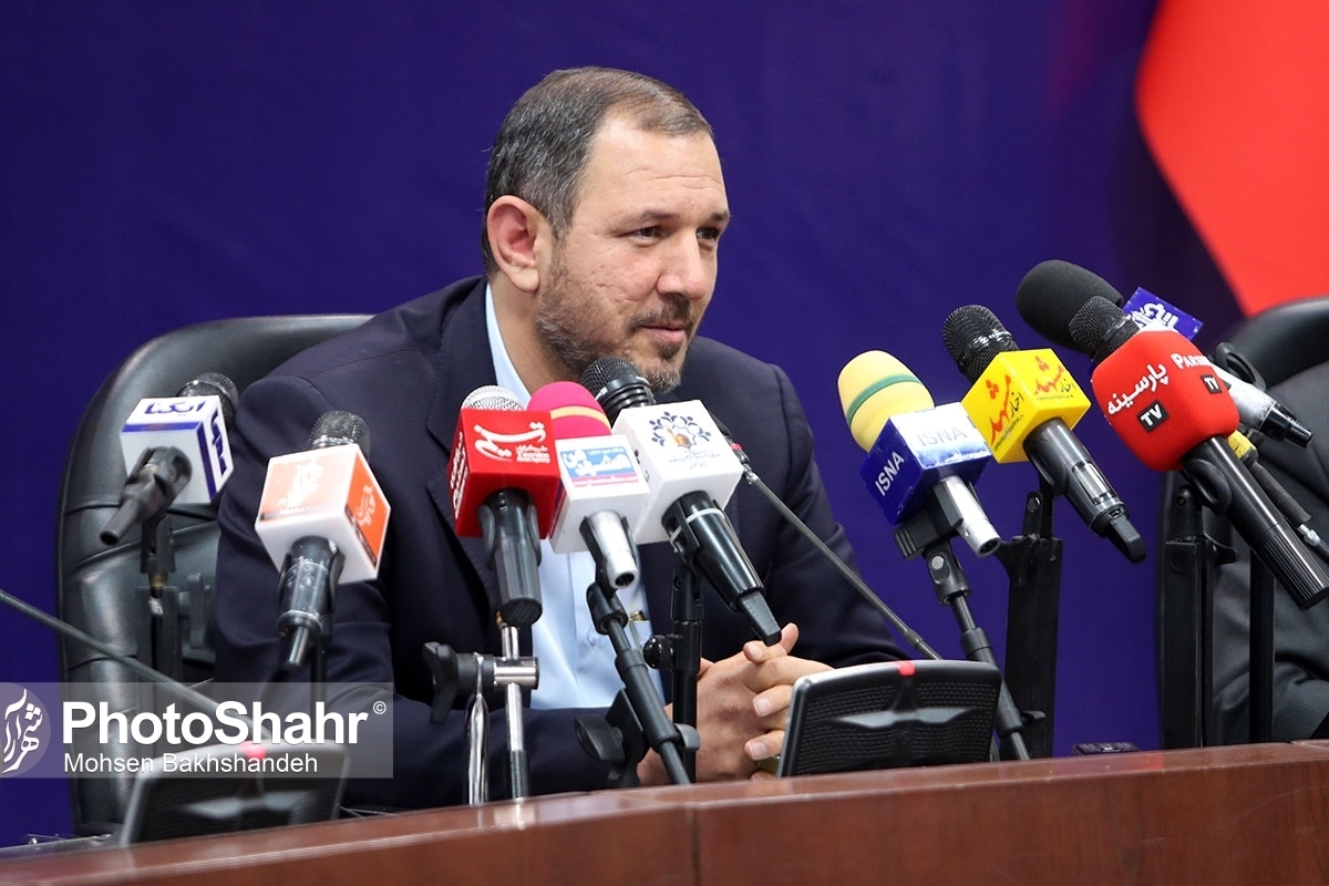 سخنگوی شورای اسلامی شهر مشهد گفت: موضوع تعلیق یکی از اعضای شورای شهر مشهد به مسائل گذشته باز می‌گردد.