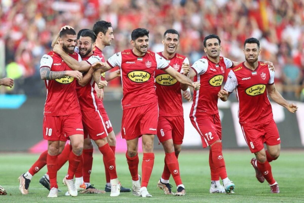 یحیی گل‌محمدی ۱۱ نفر اصلی تیمش برای جدال با نساجی را مشخص کرد.