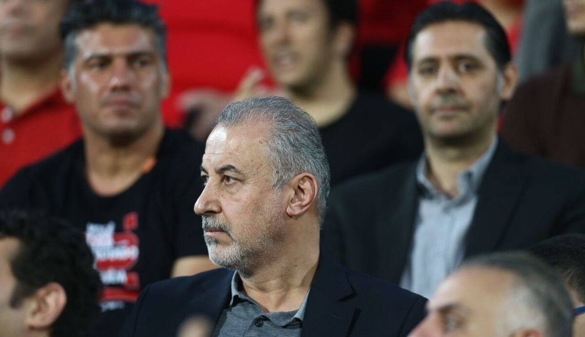رضا درویش، مدیرعامل پرسپولیس که در میان تماشاگران پرسپولیس نظاره گر قهرمانی این تیم بود اعلام کرد تیمش به دنبال قهرمانی درجام حذفی است