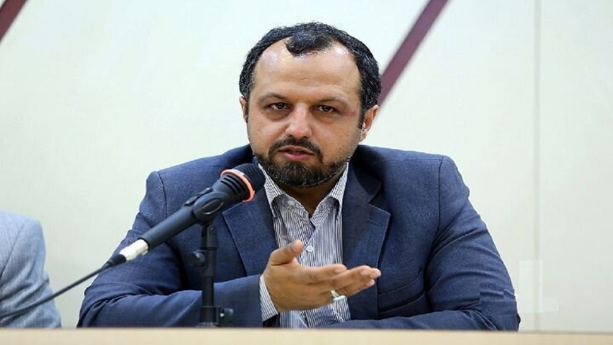 وزیر اقتصاد گفت: وزارت اقتصاد مکلف شده سالانه سهامی را برای نوزادان در نظر بگیرد که این عدد برای نوزادان متولد ۱۴۰۱، یک و نیم میلیون تومان است.