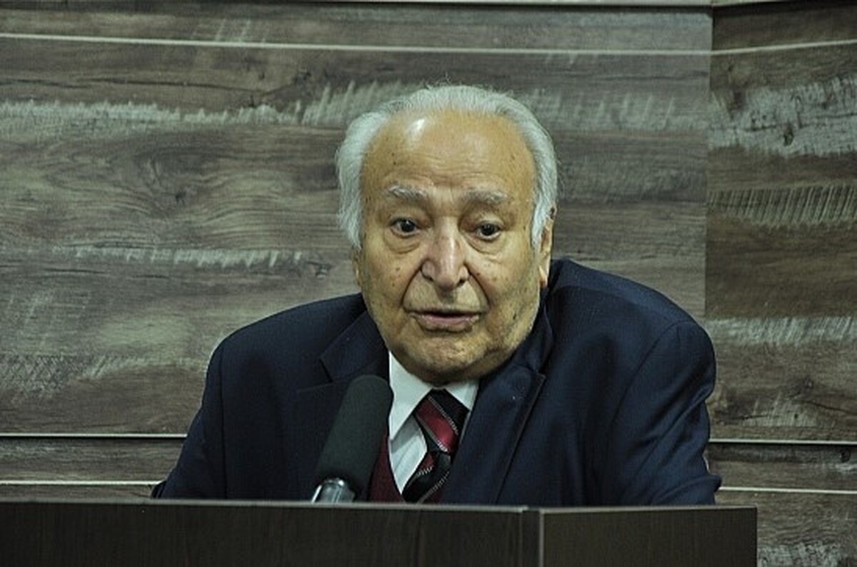 پروفسور محمدحسن کریمی نژاد از اساتید برتر علوم ژنتیک و از پایه‌گذاران پاتولوژی اطفال، در ۹۵ سالگی درگذشت.
