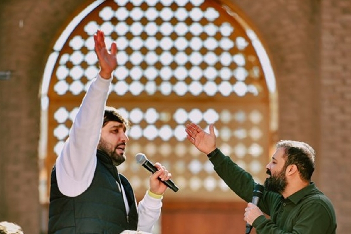 نماهنگ «دختر ایران»  با نوای عبدالرضا هلالی و سجاد محمدی با همراهی گروه سرود شمیم یاس و گروه هم آوایی بانوان هوران براساس شعری از سجاد محمدی از موسسه هنری رسانه ای زامیر در آستانه میلاد حضرت معصومه (س) و روز دختر منتشر شد.