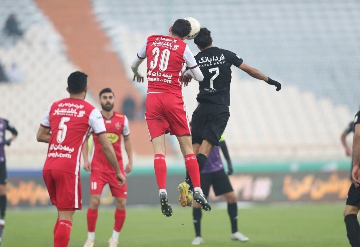 باشگاه پرسپولیس به بازی با هوادار در ورزشگاه آزادی امیدوار است.