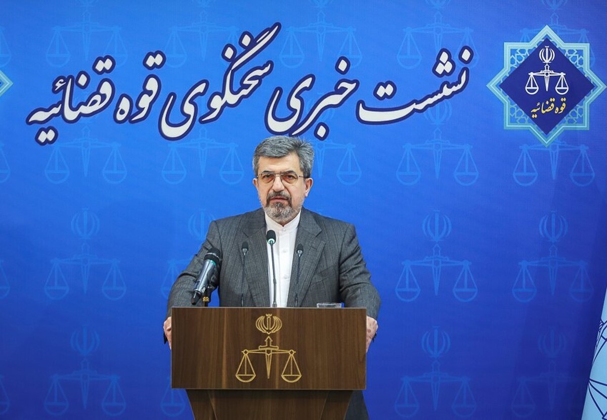 چرا اسامی متهمان هواپیمای اوکراینی اعلام نشد؟| جزئیات طرح مقابله با بی‌حجابی و پلمب مراکز تجاری‌| آزادی «اسدالله اسدی» به‌زودی+ فیلم