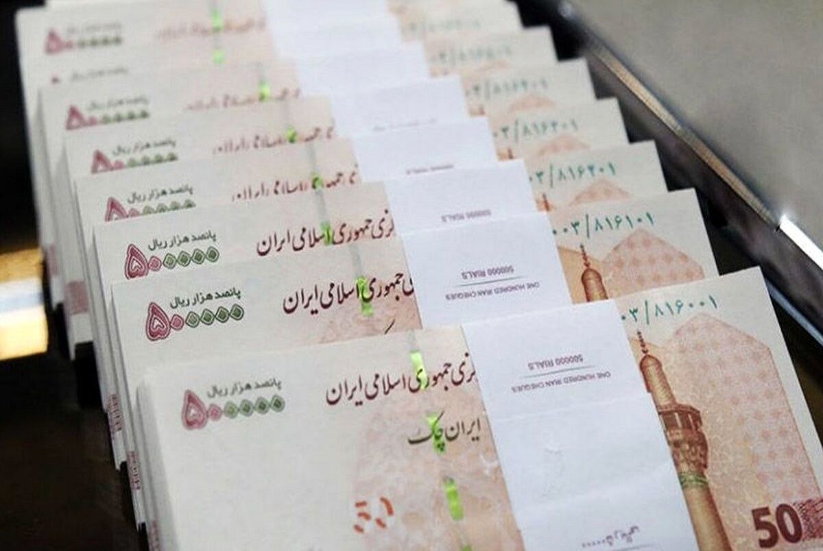 مدیر سامانه یکپارچه فروش خودرو از امکان برداشت وجه برای همه متقاضیان خرید خودرو خبر داد و گفت: حتی برای خودرو‌هایی که این هفته تحویل داده می‌شود هم امکان برداشت وجه وجود دارد.