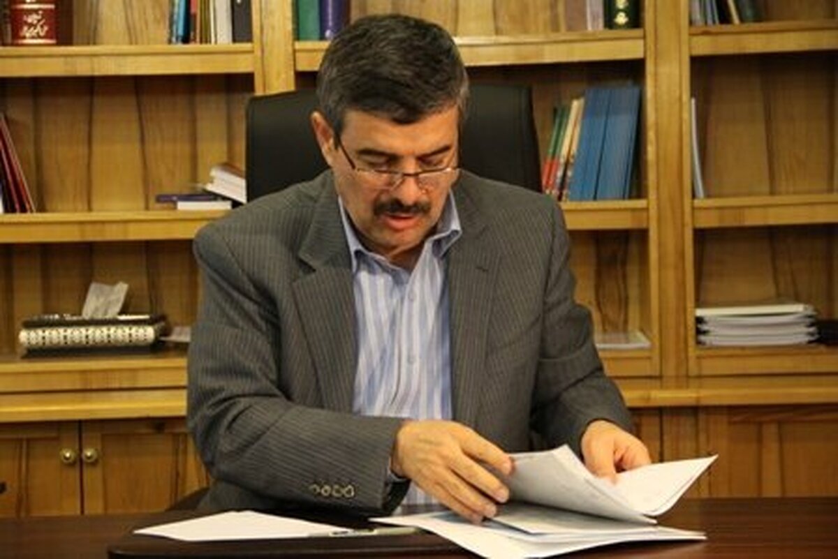 رئیس جمهور در حکمی محمود عسکری آزاد را به عنوان دستیار خود منصوب کرد.