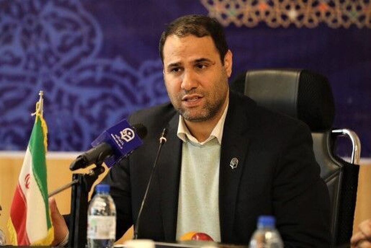 سرپرست آموزش و پرورش گفت: معلمان فاقد رتبه در موضوع رتبه‌بندی باید تا پایان اردیبهشت تعیین‌تکلیف شوند.