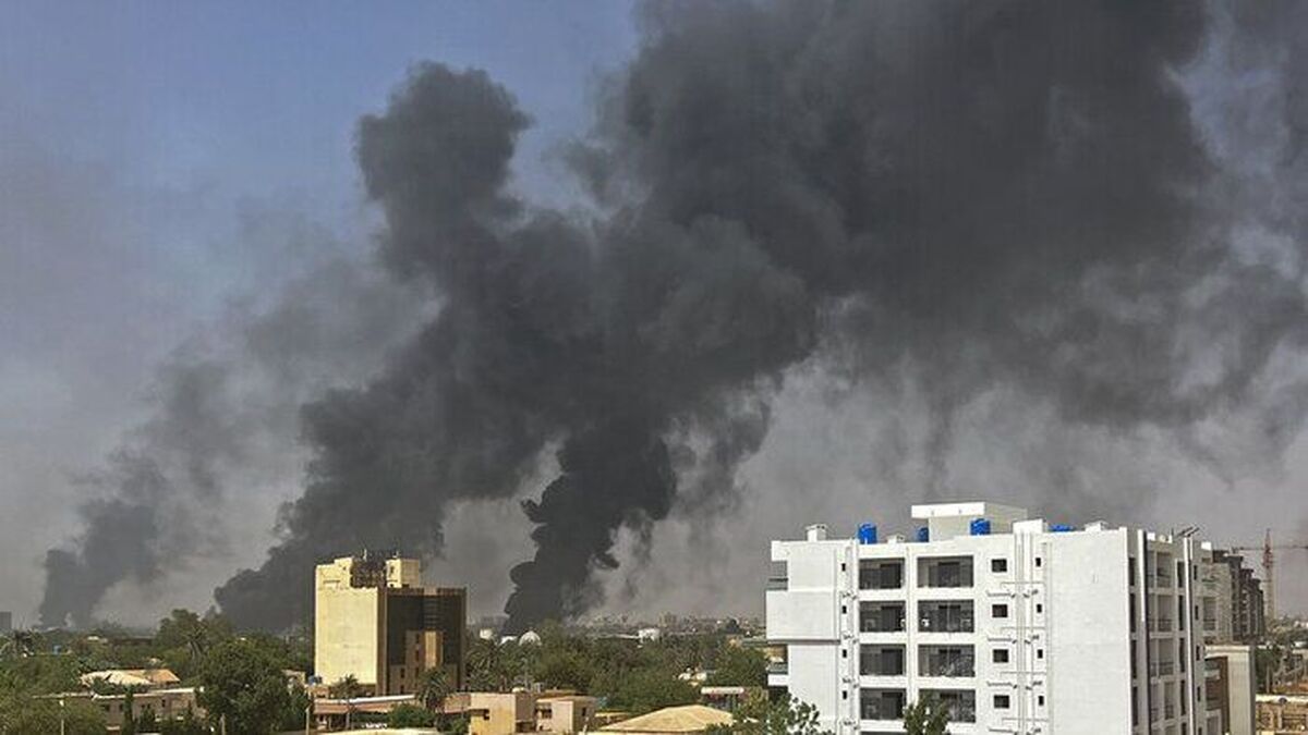 وزارت بهداشت سودان از افزایش تعداد تلفات درگیری‌ها در این کشور به بیش از ۵۰۰ کشته و بیش از ۴۰۰۰ زخمی خبر داد.