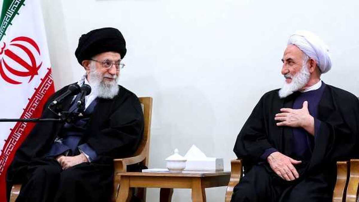 حضرت آیت‌الله خامنه‌ای رهبر انقلاب اسلامی در پیامی شهادت حجت‌الاسلام عباسعلی سلیمانی را در حادثه سوء قصد به وی تسلیت گفتند.