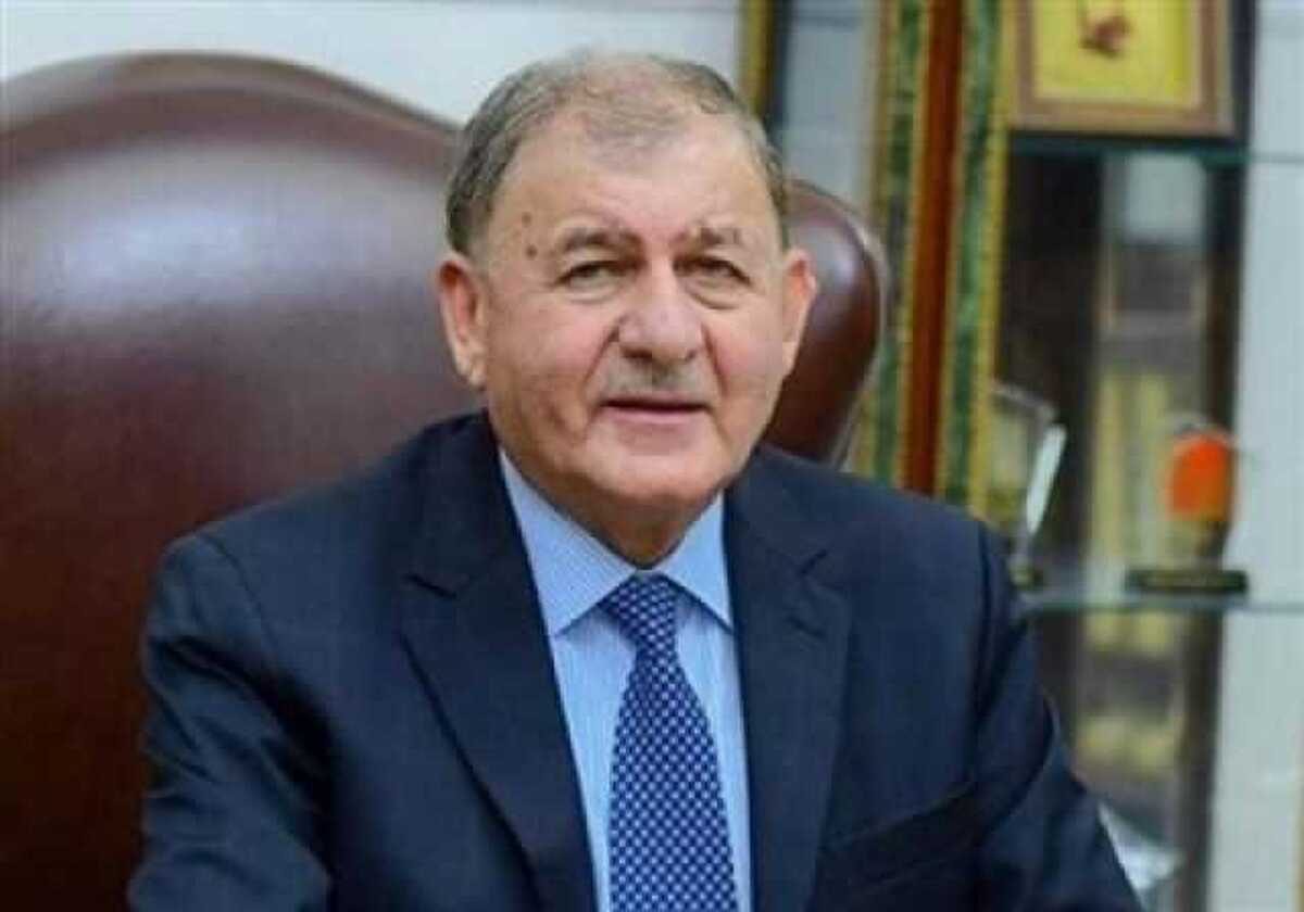 رئیس جمهور عراق دقایقی پیش در صدر هیئتی بلندپایه برای انجام سفری یک روزه وارد تهران شد.