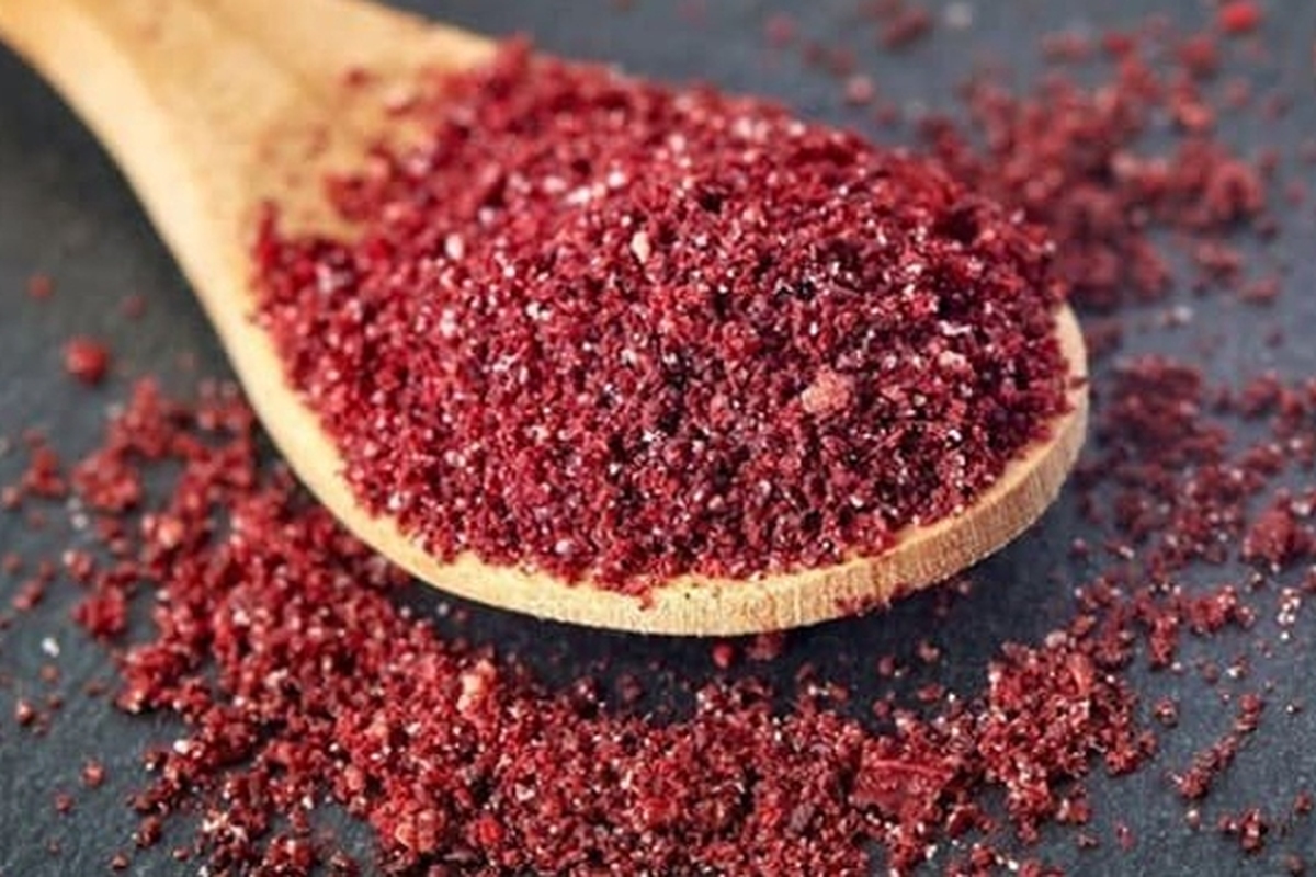 اگر دیابت دارید، این ادویه را جزئی ثابت از برنامه غذایی خود قرار دهید؛ مصرف منظم این چاشنی به بهتر شدن پاسخ انسولین کمک می‌کند.