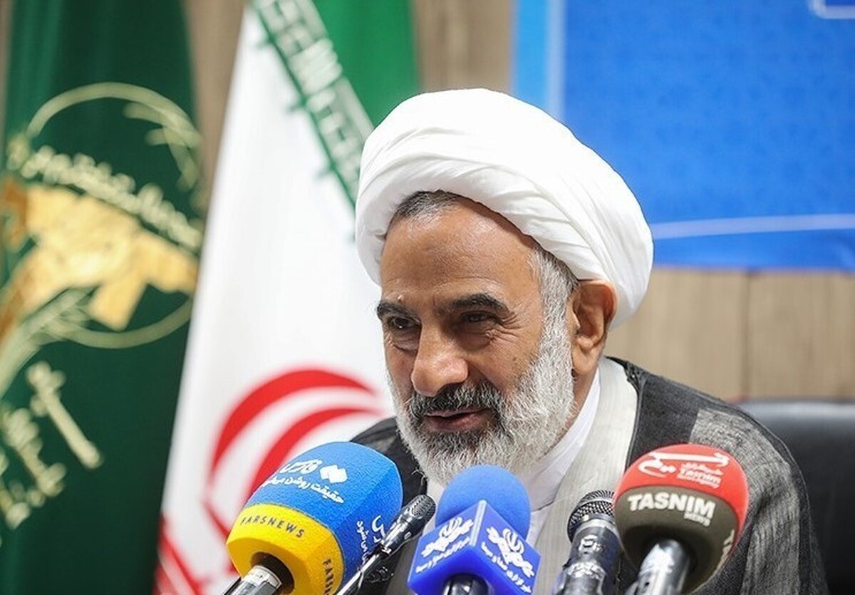 حاجی‌صادقی: سپاه درگیر کار سیاسی نمی‌شود| هرجا خطری انقلاب را تهدید کند سپاه در آنجا حاضر است