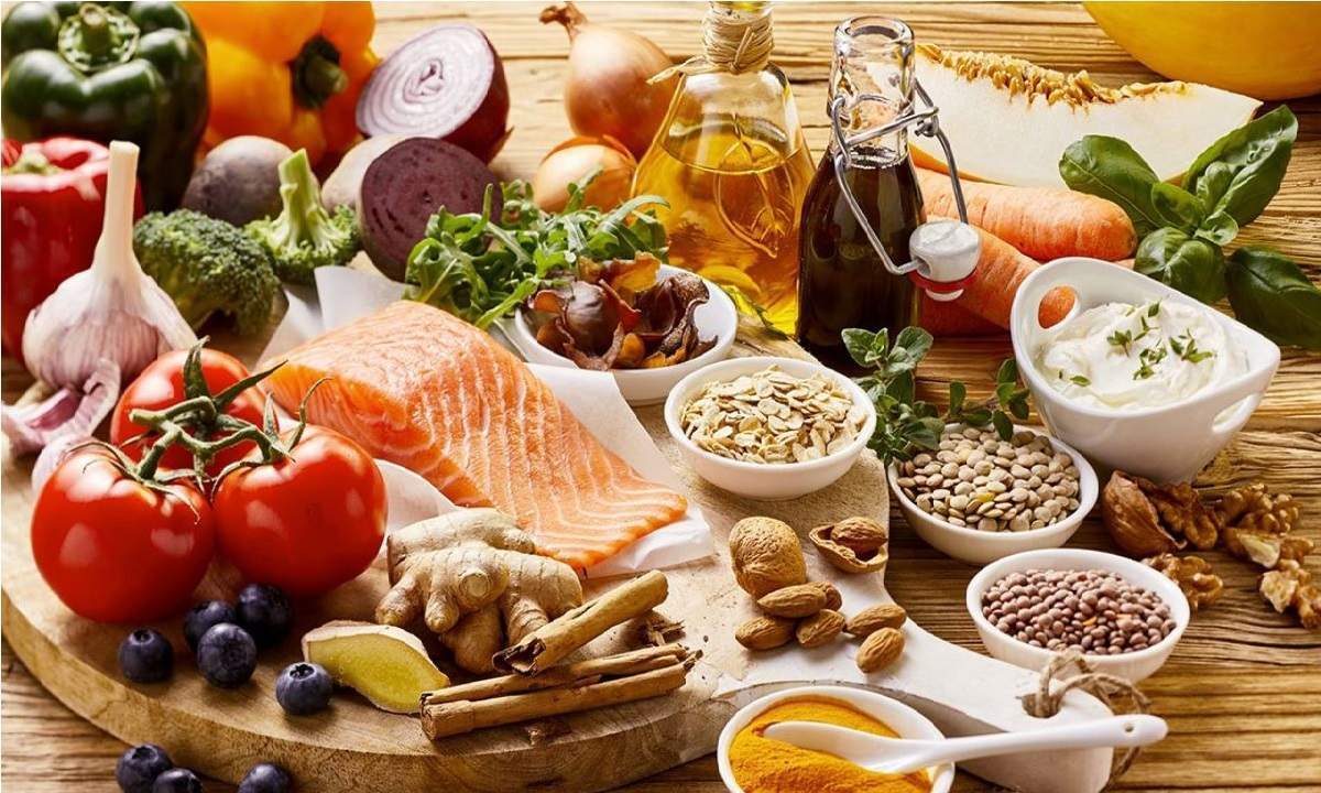 برخی عوامل در زندگی بشر می‌تواند شن‌های ساعت عمر آن‌ها را زود‌تر خالی کند، مهم‌ترین عوامل کاهش طول عمر را بشناسید و با تنظیم رژیم غذایی از آن جلوگیری کنید.