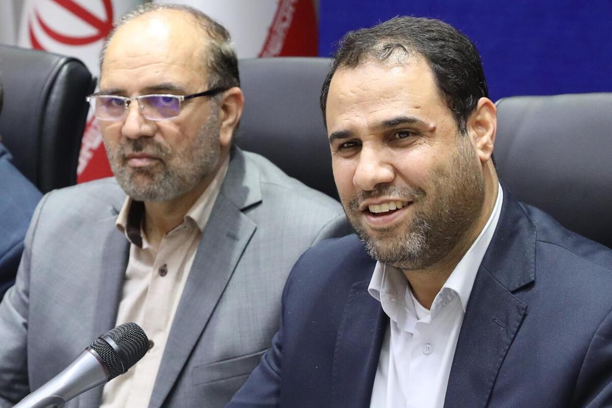 وزیر آموزش و پرورش با بیان اینکه در آینده نزدیک آزمون دبیری را خواهیم داشت، گفت: این آزمون برای ۲۸ هزار نفر به‌زودی برگزار می‌شود.