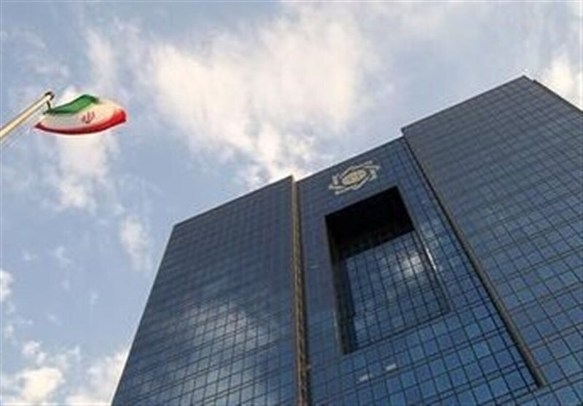 وزیر راه از پذیرش کاهش نرخ سود تسهیلات نهضت ملی مسکن توسط بانک مرکزی خبر داد و گفت:با افزایش سرمایه صندوق ملی مسکن سود وام بافت‌های فرسوده را تامین می‌کنیم.