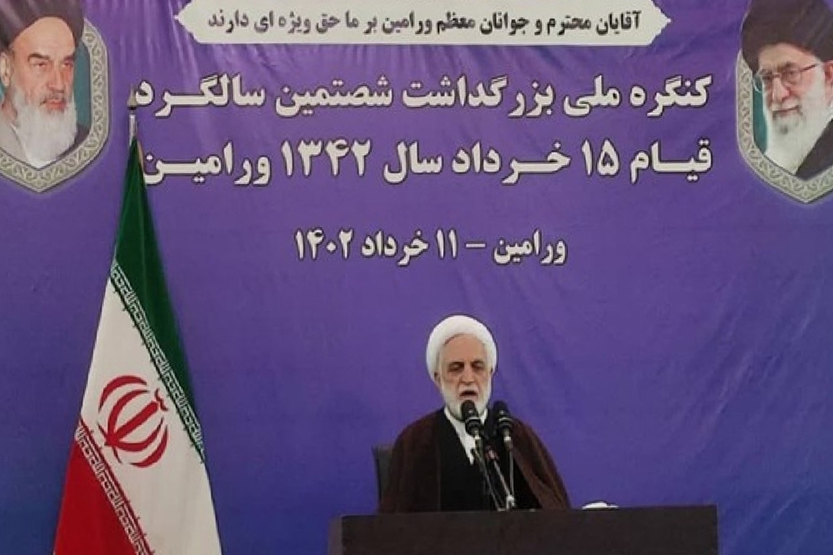 حجت الاسلام محسنی اژه‌ای گفت: دشمن می‌خواهد میان قوا و رؤسای قوا، اتحاد و انسجام وجود نداشته باشد که البته کور خوانده است.