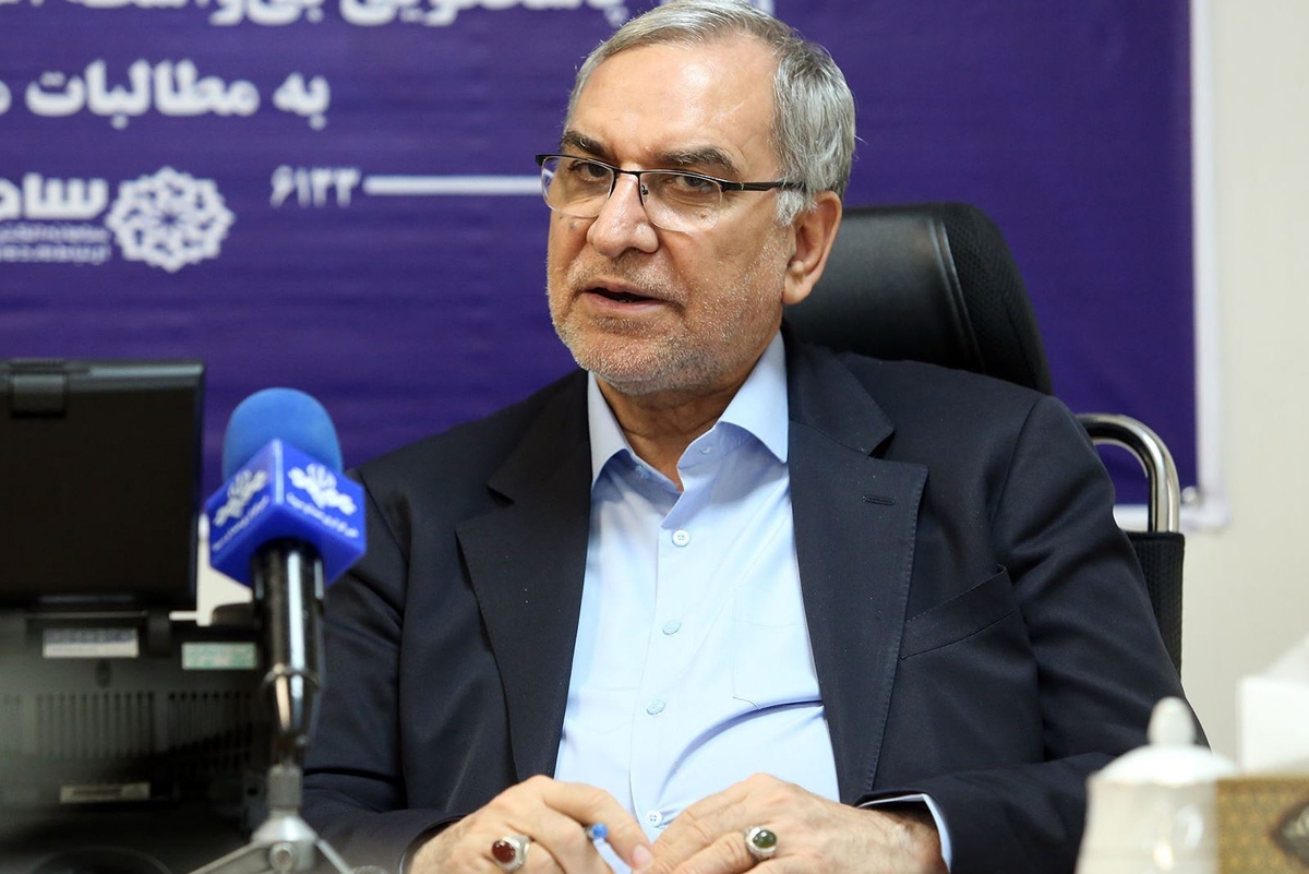 بهرام عین‌اللهی وزیر بهداشت خاطرنشان کرد: در ابتدای پیروزی انقلاب اسلامی رشد جمعیت در کشور به ۴ درصد رسید، اما متاسفانه این عدد به ۱.۵ رسیده است، به اندازه افراد جامعه تولید مثل نداریم، در چند سال آینده به سمت پیری جمعیت میرویم و قطعا این مسئله یک بحران است، از علما درخواست داریم که نیروهای متدین و انقلابی را به فرزندآوری دعوت کنند.