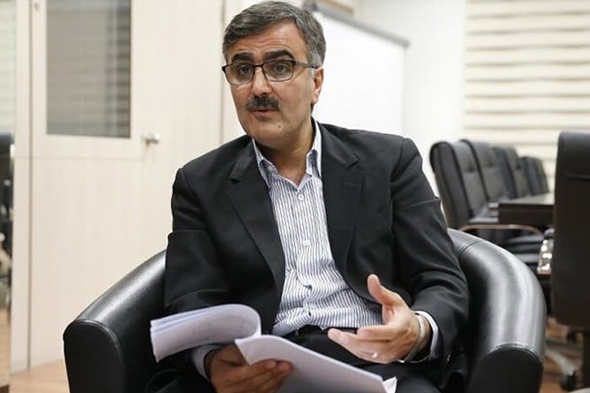 رئیس بانک مرکزی گفت: امیدواریم با تداوم برنامه‌های اصلاح سیاست‌ها تثبیت اقتصادی، کاهش قابل توجه تورم و قرار گرفتن در کانال ۳۰ درصد در سال جاری تحقق یابد.