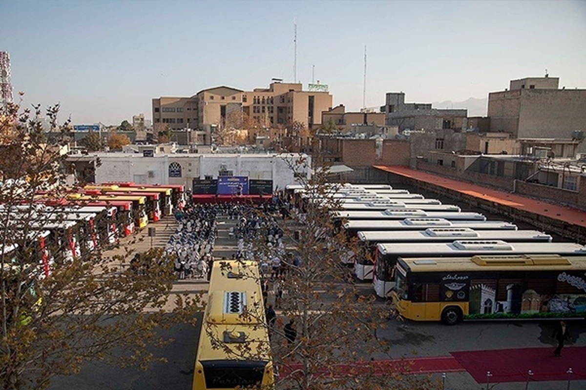 معاون عمران و توسعه امور شهری و روستایی وزارت کشور به شهرداری های سراسر کشور دستور داد، ساعت کار ناوگان حمل و نقل عمومی از ۱۶ خرداد مطابق ساعت کار جدید ادارات (۶ الی ۱۳) تغییر کند.